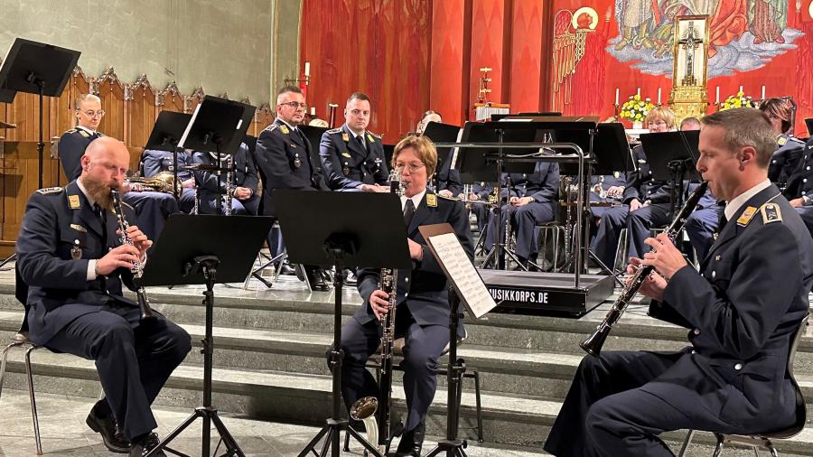 Klarinettentrio des Luftwaffenmusikkorps Münster Klarinettentrio des Luftwaffenmusikkorps Münster